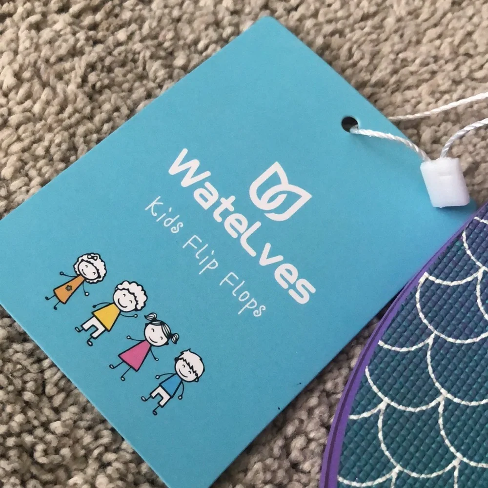 Warelves Flip Flops 32/33 little kids size 13 14 Fish Scale‎ Mermaid Purple NWT